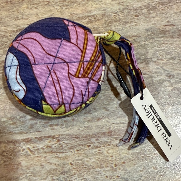 NEW Vera Bradley Tape Measure - Picture 2 of 3